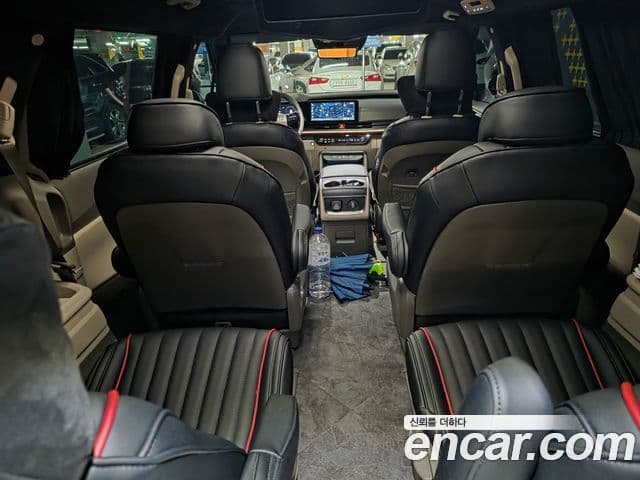 Kia Carnival 2025 — Фото 5/17