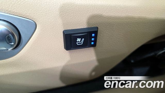 Porsche Macan 2018 — Şəkil 8/20