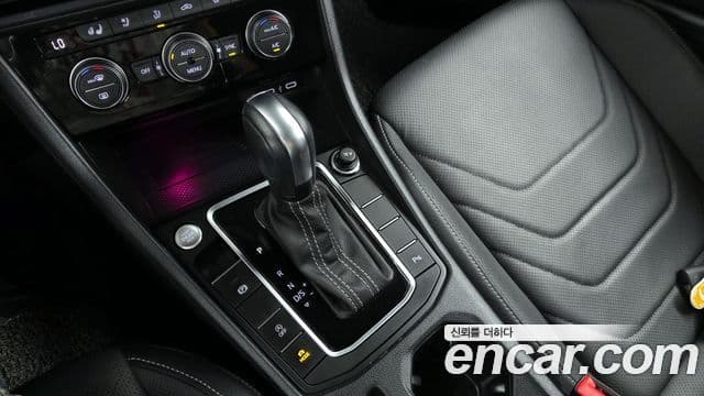 Volkswagen Jetta 2021 — Şəkil 9/20