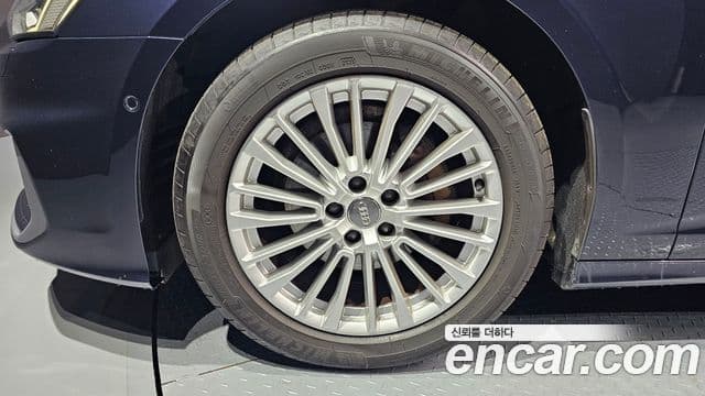 Audi A6 2020 — Şəkil 14/20
