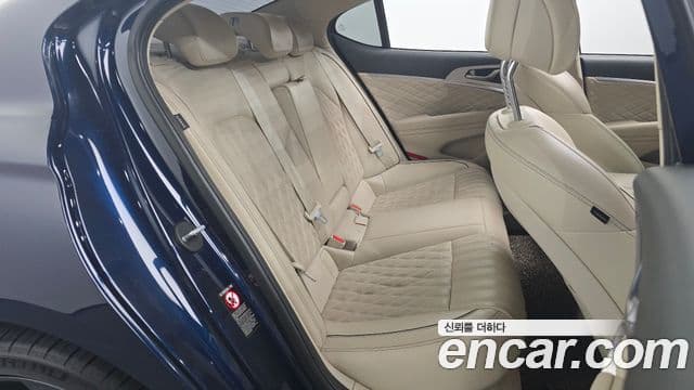 Genesis G70 2019 — Şəkil 12/20