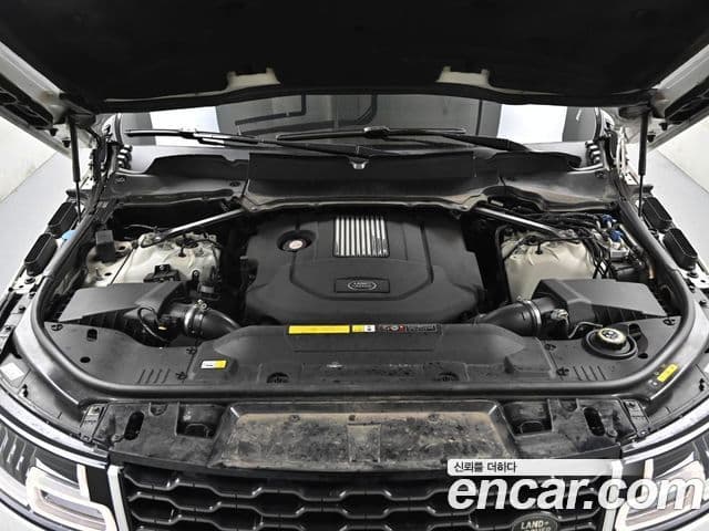 Land Rover Range Rover Sport 2018 — ფოტო 5/20
