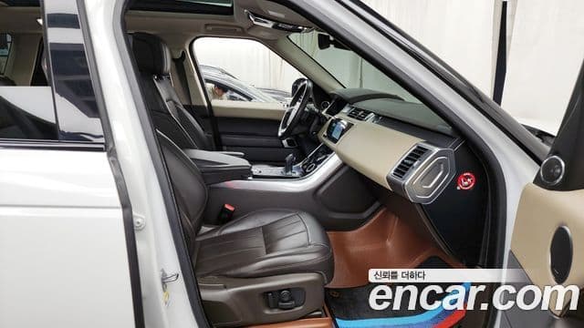 Land Rover Range Rover Sport 2018 — ფოტო 12/20