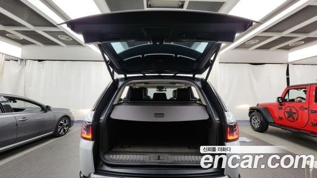 Land Rover Range Rover Sport 2018 — Photo 5/23