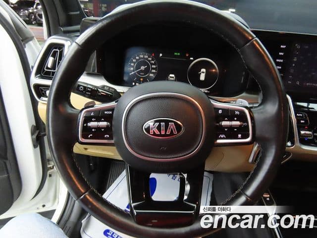 Kia Sorento 2021 — ფოტო 7/20