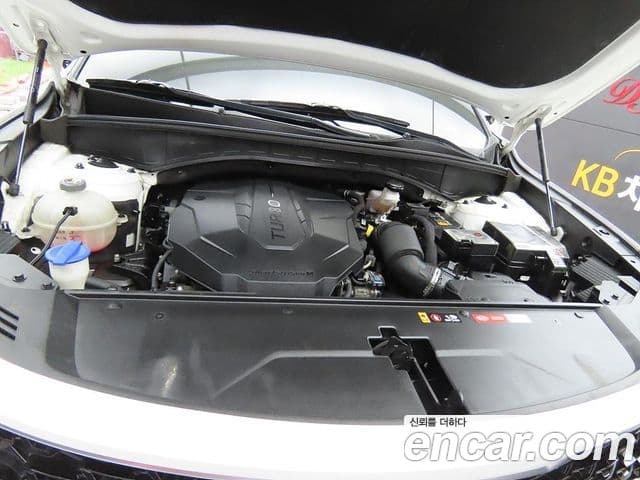 Kia Sorento 2021 — ფოტო 19/20