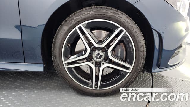 Mercedes-Benz CLA-Class 2020 — ფოტო 5/20