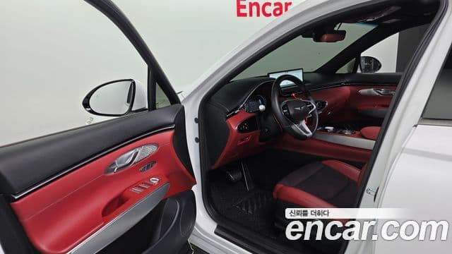 Genesis GV70 2022 — ფოტო 13/20