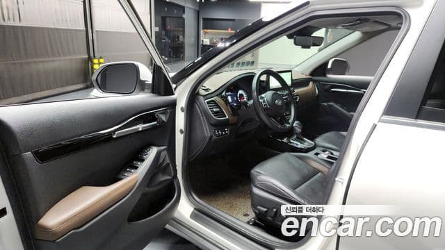 Kia Seltos 2021 — Şəkil 10/20