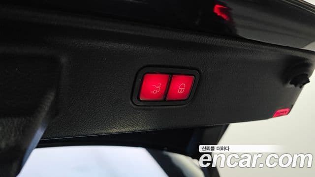 Mercedes-Benz S-Class 2022 — Photo 16/20