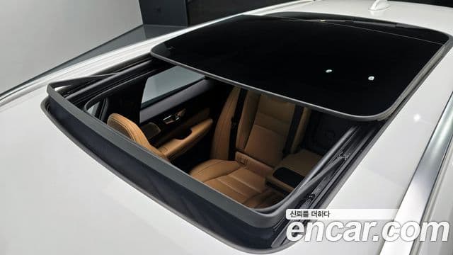 Volvo V60 Cross Country 2019 — Şəkil 17/20
