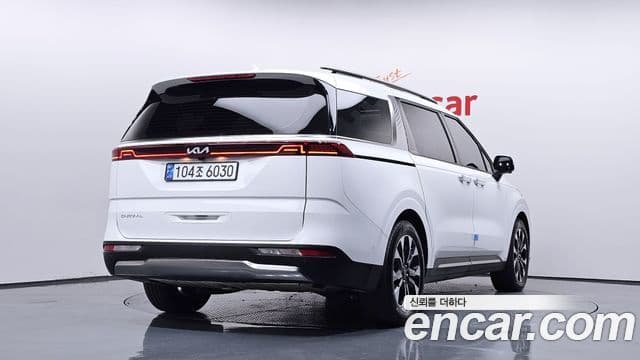 Kia Carnival 2022 — Фото 2/20