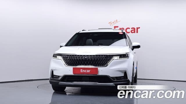 Kia Carnival 2022 — Фото 3/20