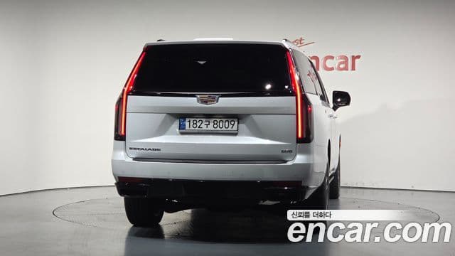 Cadillac Escalade 2023 — Şəkil 4/20