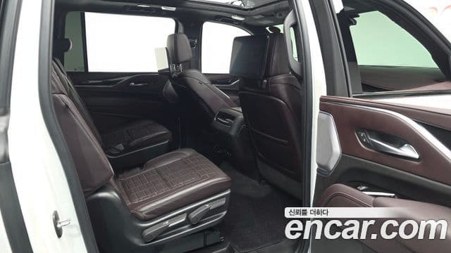 Cadillac Escalade 2023 — Şəkil 11/20