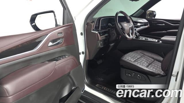 Cadillac Escalade 2023 — Şəkil 12/20