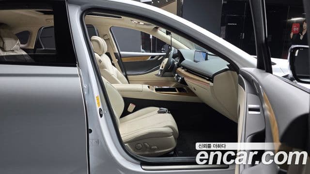 Genesis Electrified G80 2021 — Şəkil 10/20