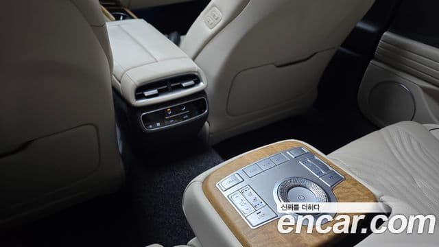 Genesis Electrified G80 2021 — Şəkil 16/20