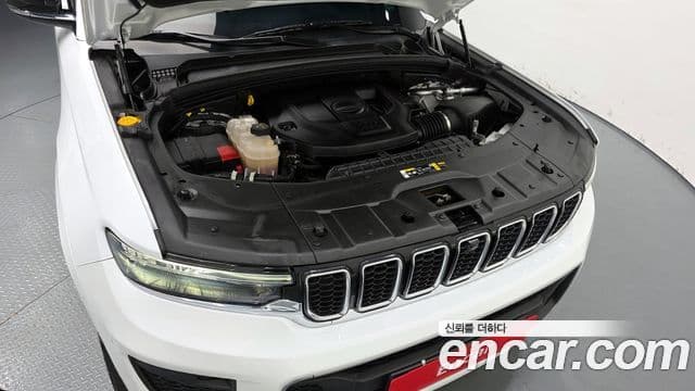 Jeep Grand Cherokee 2022 — Şəkil 6/20