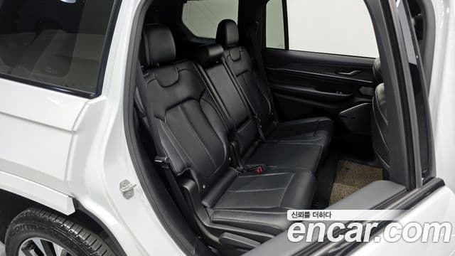 Jeep Grand Cherokee 2022 — Şəkil 12/20