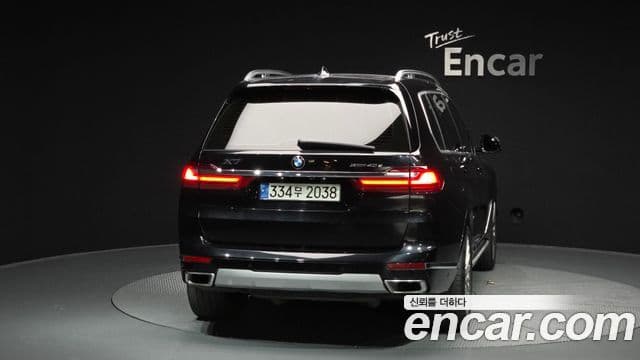 BMW X7 2020 — Şəkil 13/20