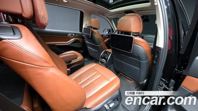 BMW X7 2020 — Şəkil 10/20