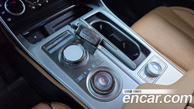 Genesis GV80 2023 — ფოტო 9/20
