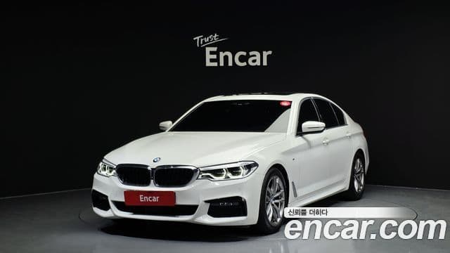 BMW 5 Series 2019 — ფოტო 1/20