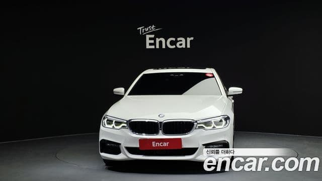 BMW 5 Series 2019 — ფოტო 3/20