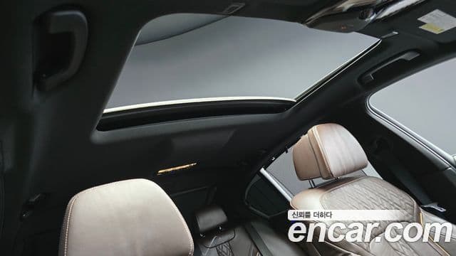 BMW 5 Series 2019 — ფოტო 19/20