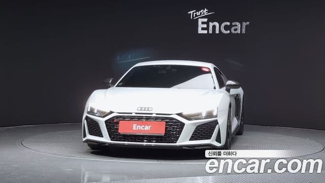 Audi R8 2021 — ფოტო 3/20