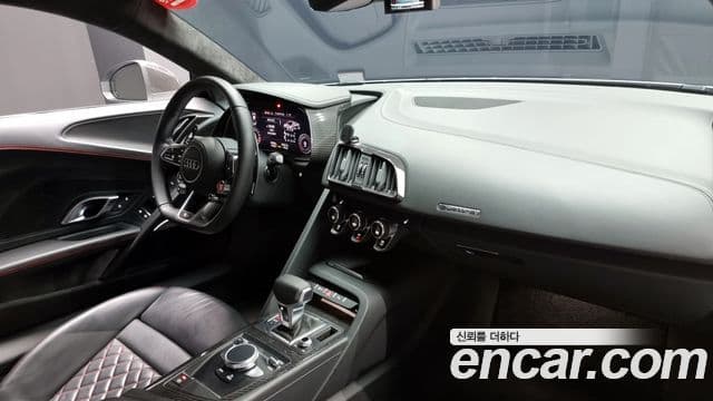 Audi R8 2021 — ფოტო 12/20