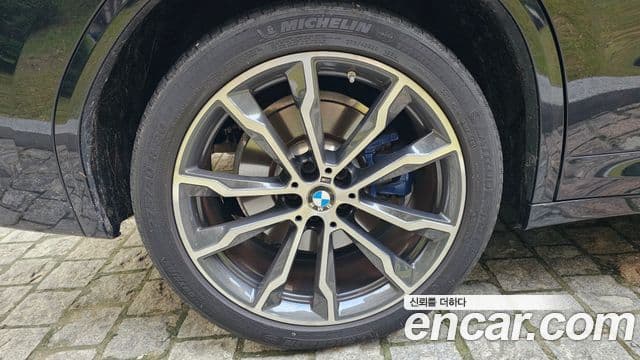 BMW X3 2021 — Şəkil 13/20