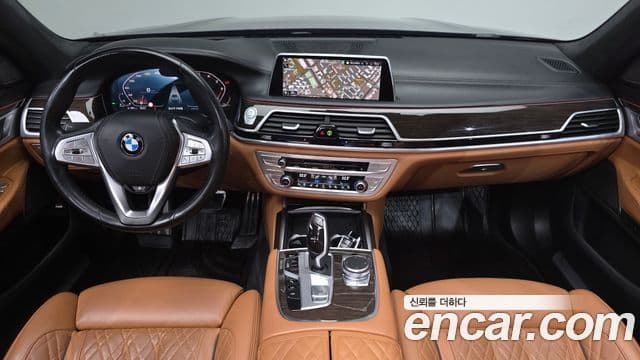 BMW 7 Series 2019 — Photo 3/20