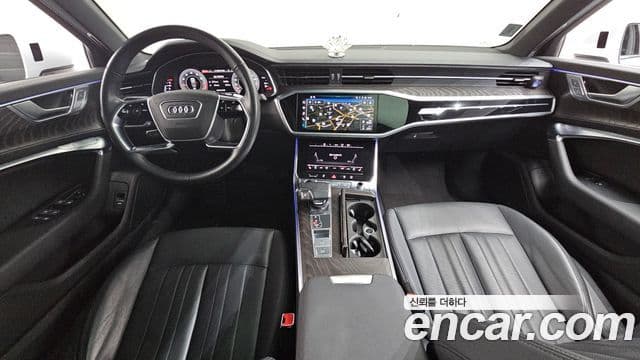 Audi A6 2022 — ფოტო 7/20