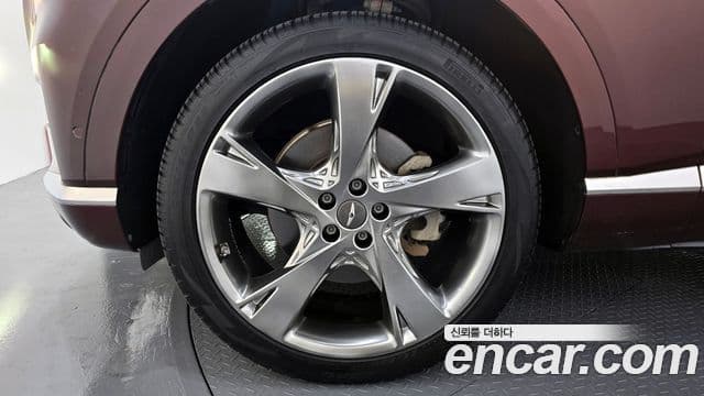 Genesis GV80 2020 — Photo 5/20
