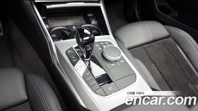 BMW 3 Series 2021 — фото 9 из 20