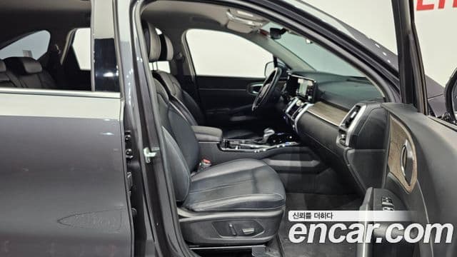 Kia Sorento 2022 — Şəkil 10/20