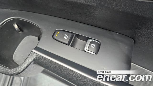 Kia Sorento 2022 — Şəkil 18/20
