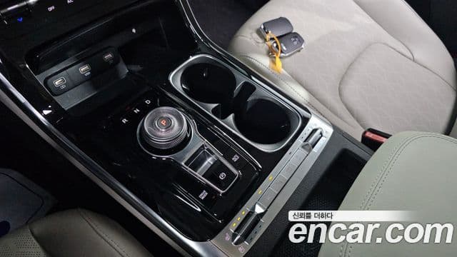 Kia Carnival 2020 — Şəkil 9/20