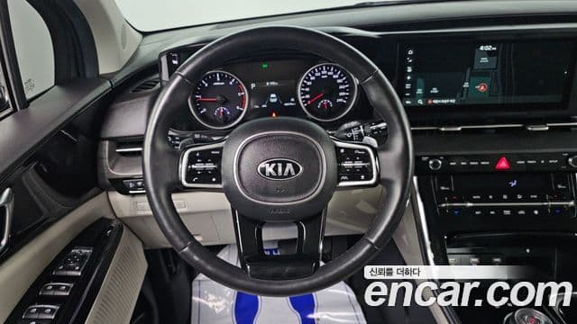 Kia Carnival 2020 — Şəkil 14/20