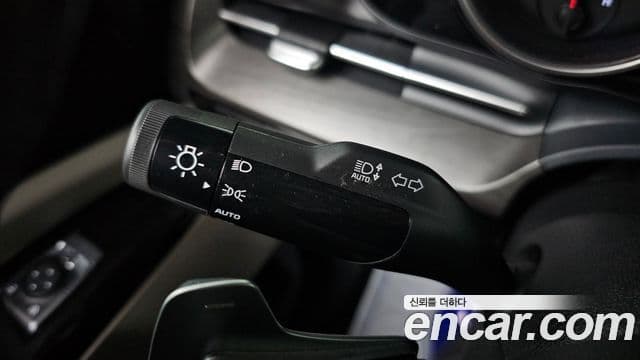 Kia Carnival 2020 — Şəkil 15/20