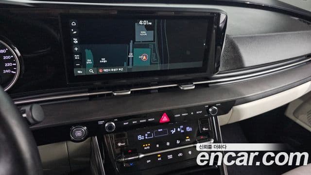 Kia Carnival 2020 — Şəkil 17/20