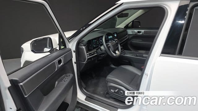 Hyundai Santa Fe 2023 — Фото 10/20