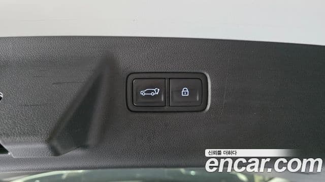 Hyundai Santa Fe 2023 — Фото 20/20