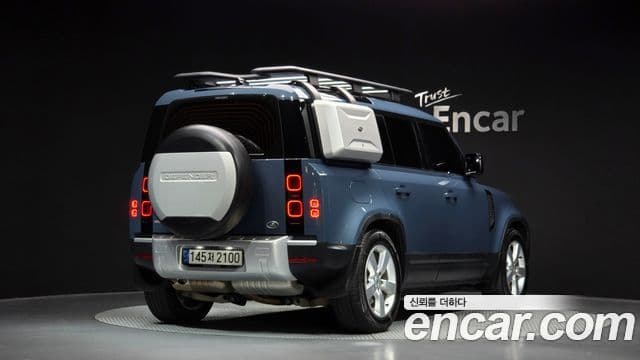 Land Rover Defender 2021 — ფოტო 2/20
