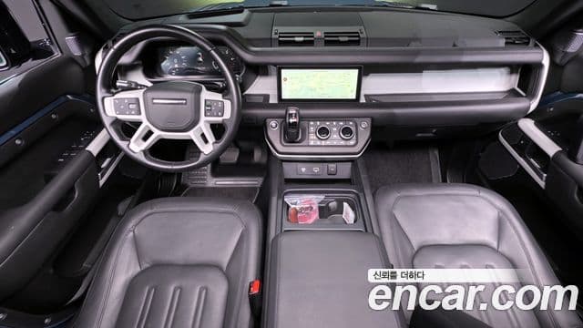 Land Rover Defender 2021 — ფოტო 7/20