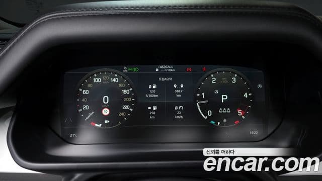 Land Rover Defender 2021 — ფოტო 8/20