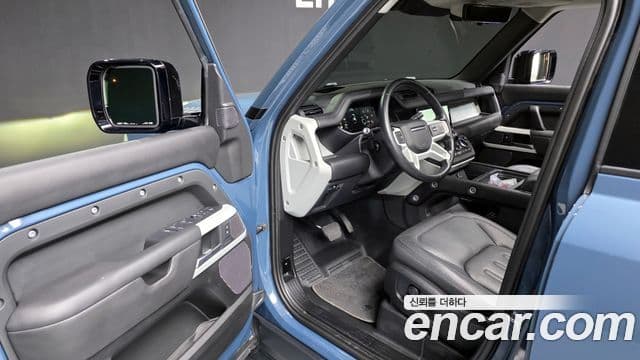 Land Rover Defender 2021 — ფოტო 10/20