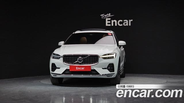 Volvo XC60 2023 — Şəkil 1/20
